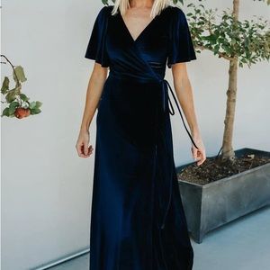 Baltic Born Meghan Velvet Wrap Maxi Dress in Navy Size M